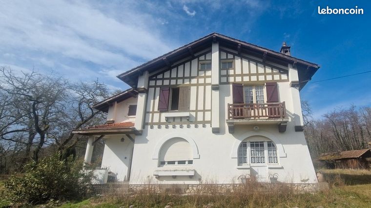 Maison 8 pièces 190 m²