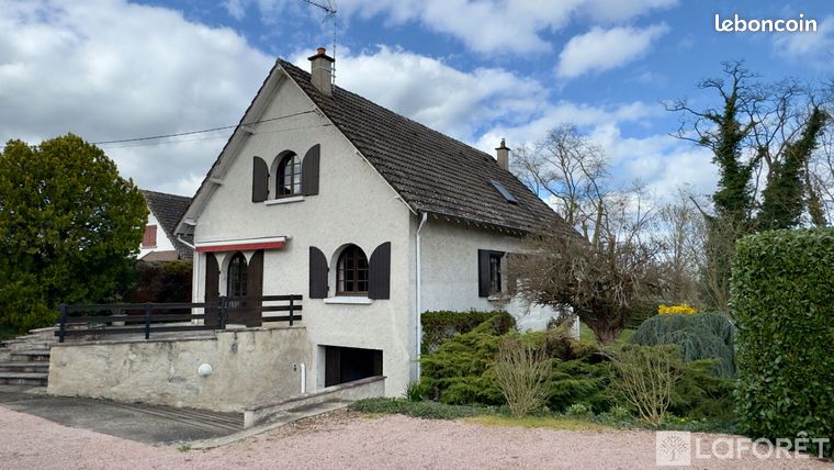 Maison 8 pièces 158 m²