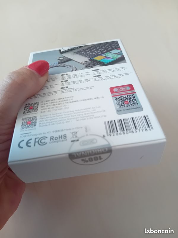 Câble (4 en 1) 60 W éclairé - Neuf avec pastille garantie (Type‑C vers iPhone) (image 4)