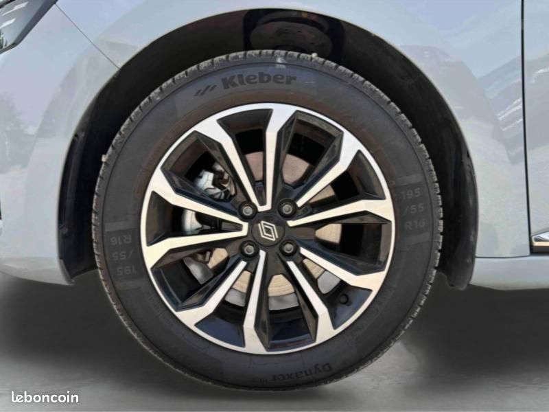 Renault Clio 1.6 E-Tech 145ch full hybrid Techno (image 9)