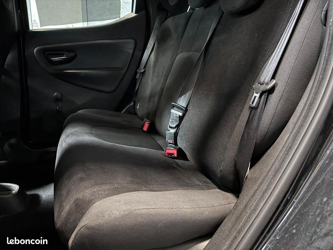 LANCIA YPSILON 1.2 69CH FINITION Elefantino Pack - GARANTIE 6 MOIS MINIMUM (image 15)