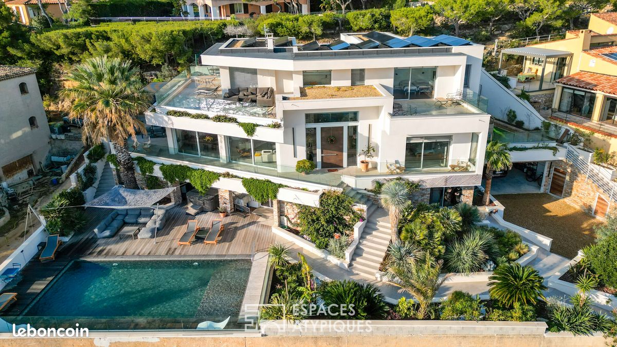 Maison 9 pièces 380 m²
