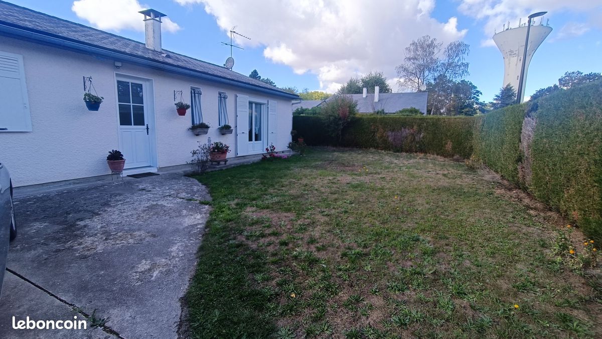 Maison 4 pièces 101 m² · à Saint-Sébastien-de-Morsent · 101 m² · 922 €/mois