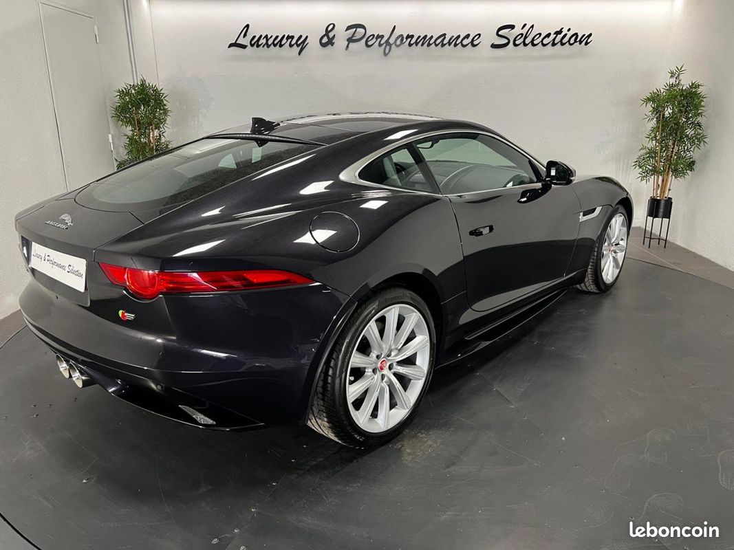 JAGUAR F.TYPE Coupé 3.0 V6 S 380ch - 1°main - 22000km - Peinture spéciale (reflet violet) - Suivi Jaguar (image 5)