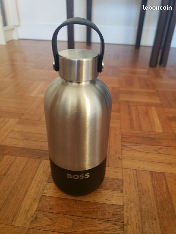 Gourde en inox Hugo Boss neuve 750 ml (image 7)