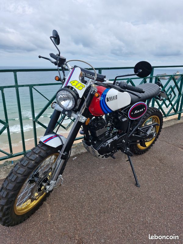 Moto bluroc bullit hero 125 Motos