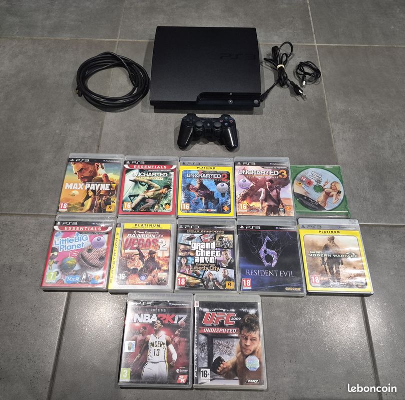 Console PS3 Slim 500 Go + 12 jeux (image 1)
