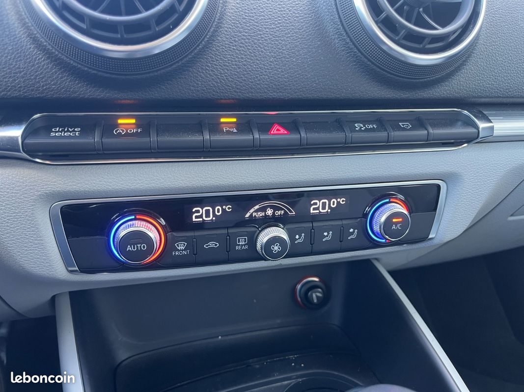 Audi A3 III SPORTBACK 1.8 TFSI 180 AMBITION LUXE S TRONIC 7 III SPORTBACK 1.8 TFSI 180 AMBITION LUXE S TRONIC 7 (image 20)
