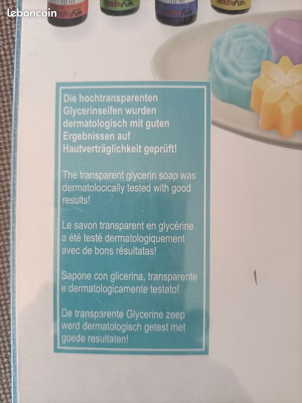 Moule en silicone lettres pour savon (image 3)