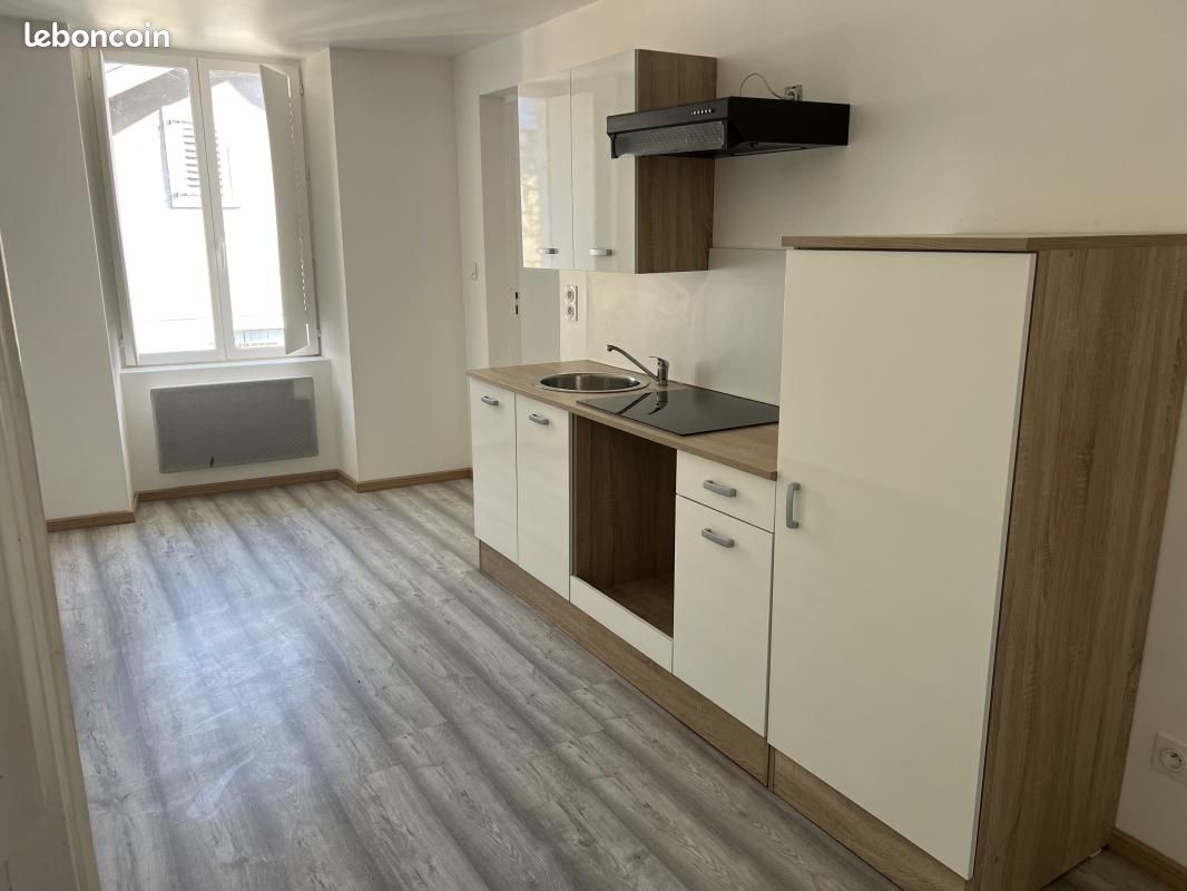 Appartement 2 pièces 48 m² · à Villefranche-de-Rouergue · 48 m² · 410 €/mois
