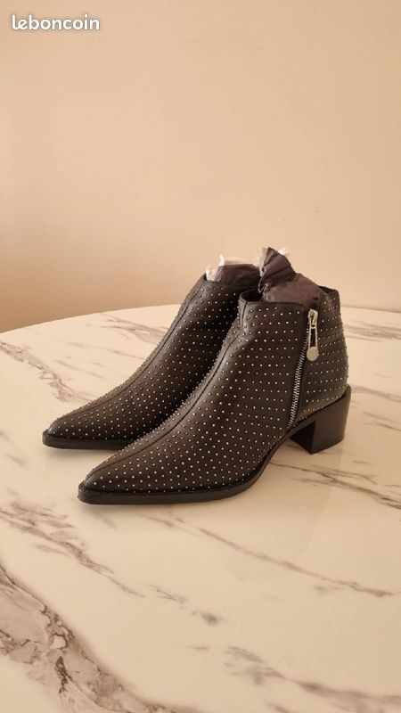 Bottes/Bottines Bronx couleur noir/argenté/metallisé Chaussures