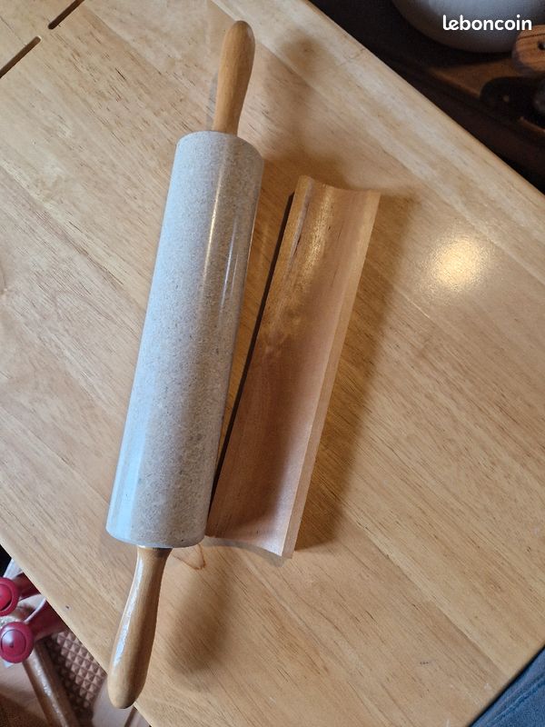 Rouleau à pâtisserie en marbre (image 2)