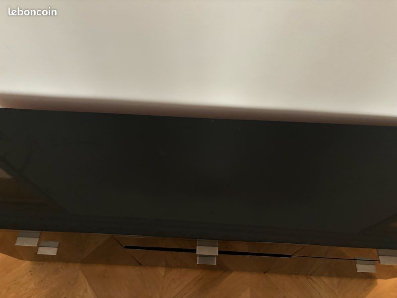Vends buffet bas noir laqué habitat (image 2)