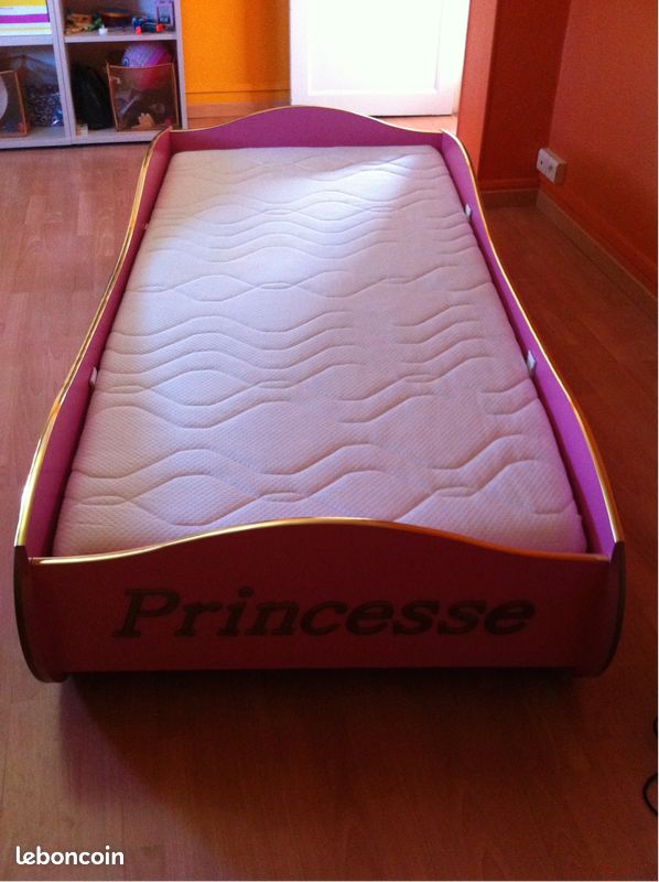 Lit princesse fille (image 1)