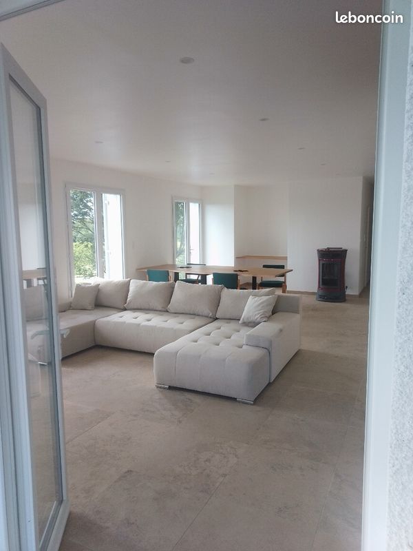 Maison 5 pièces 120 m² · à Nantheuil · 120 m² · 280 000 €