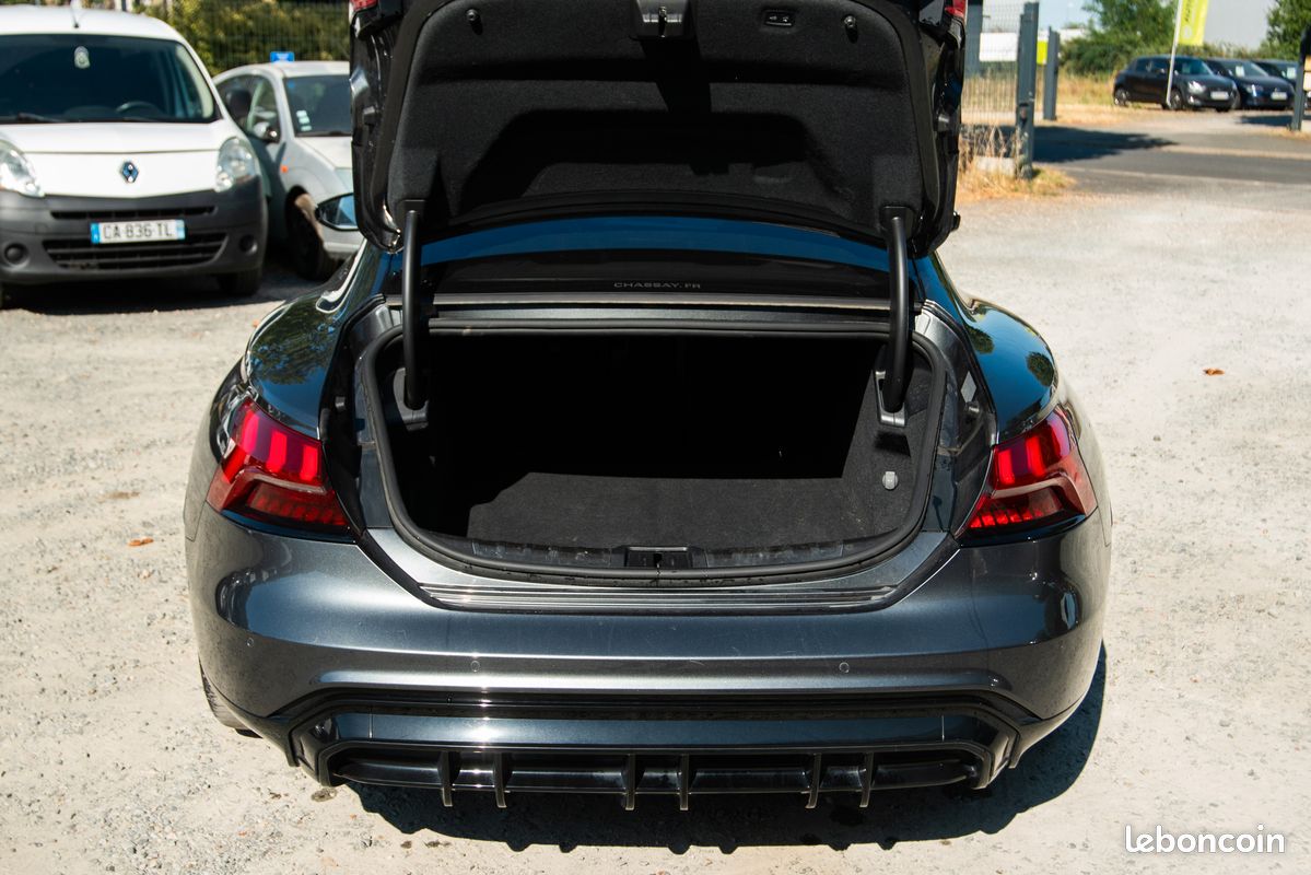 Audi e-tron gt quattro avus 476 ch - 2022 (image 5)