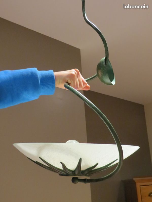Lustre servi 6 mois (image 2)
