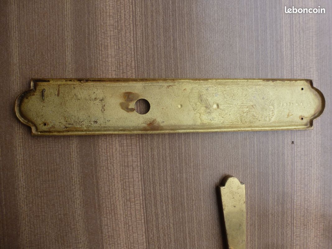 1 plaque porte et 2 poignees laiton (image 4)