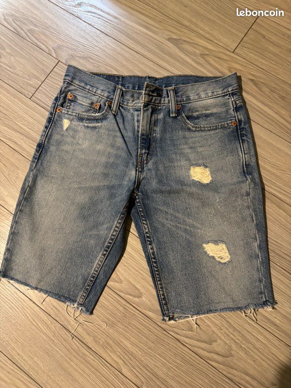 Bermudas Levi’s (image 2)