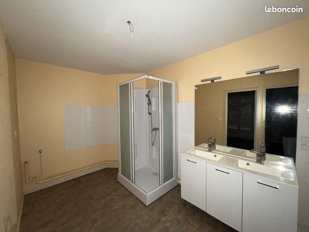 Appartement 3 pièces 84 m² · à Champagnole · 84 m² · 610 €/mois