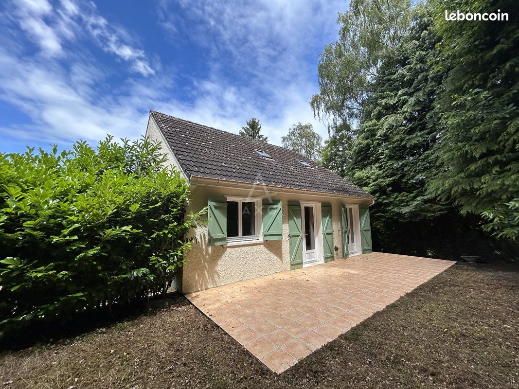 Maison 5 pièces 100 m² · à Sablons sur Huisne · 100 m² · 147 000 €