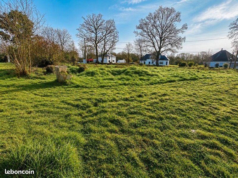 Terrain 770 m² Plumeliau · à Pluméliau-Bieuzy · 52 600 €