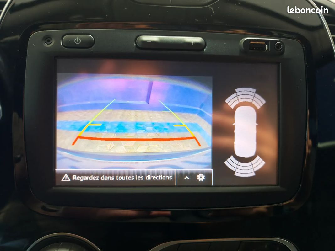 RENAULT Captur 0.9 90ch Intens - 2018 - 93 250 km - Suivi complet Concession - Climatision - Caméra de recule (image 27)