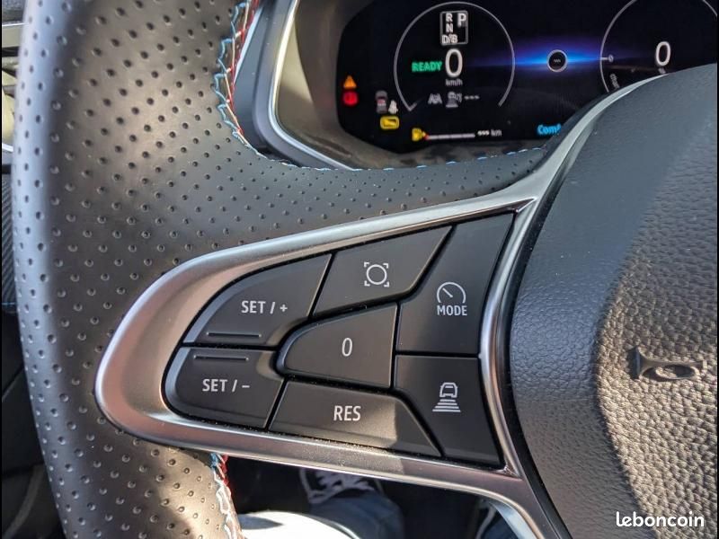 Renault Captur 1.6 E-Tech full hybrid 145ch esprit Alpine (image 18)