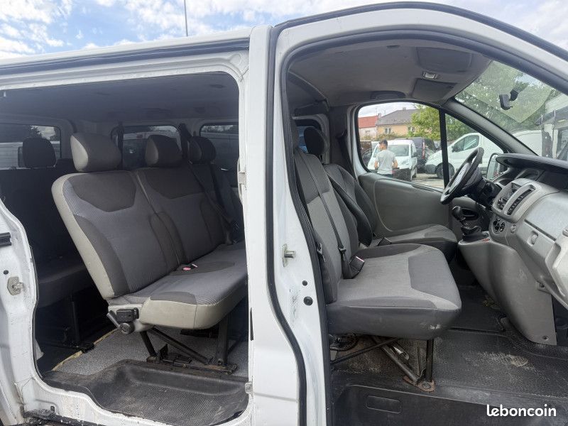 Renault TRAFIC II PASSENGER L1H1 1000 2.0 DCI 90CH AUTHENTIQUE (image 5)