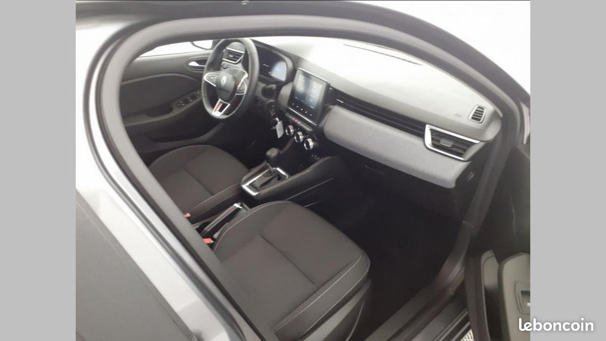 Renault Clio V E-Tech full hybrid 145 ch GSR2 Evolution (image 9)