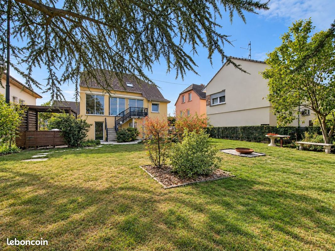 Maison 6 pièces 110 m² · à Richwiller · 110 m² · 345 000 €