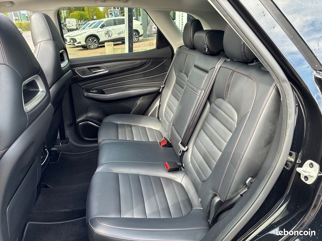 MG EHS 1.5T GDI PHEV Luxury (image 17)