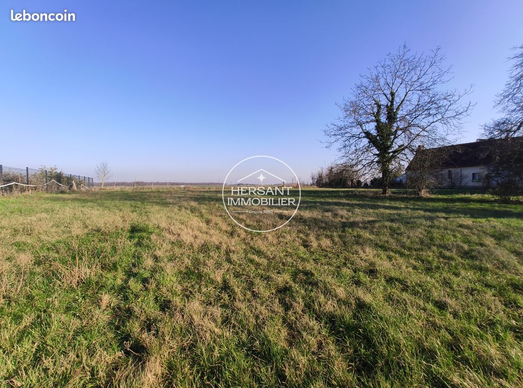 Terrain 3444 m² · à Huisseau-sur-Mauves · 3 444 m² · 199 900 €