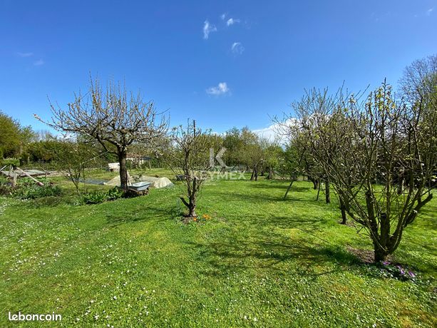 Terrain 1470 m² LA ROCHE SUR YON