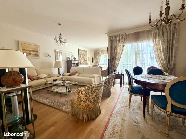 Appartement 5 pièces 117 m² · à La Rochelle · 117 m² · 766 500 €