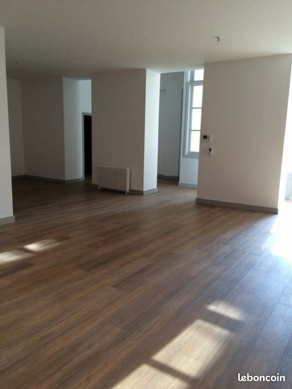 Appartement 7 pièces 197 m² · à Lyon · 197 m² · 2 690 €/mois
