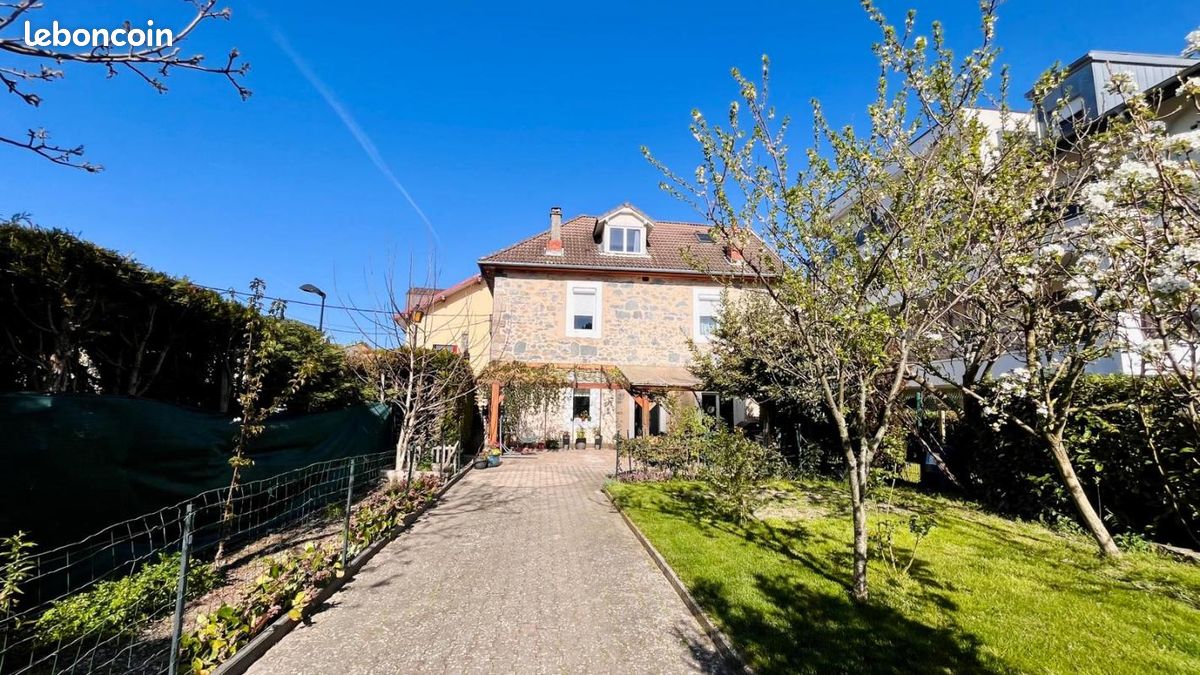 Maison 5 pièces 180 m² · à Douvaine · 180 m² · 575 000 €