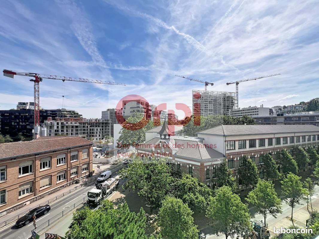 Appartement 3 pièces 70 m² · à Issy-les-Moulineaux · 70 m² · 420 000 €