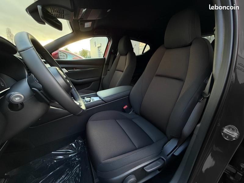 Mazda Mazda 3 2.5 e-SKYACTIV-G M-Hybrid 140ch Exclusive Line BVA 2025 Euro6e (image 8)