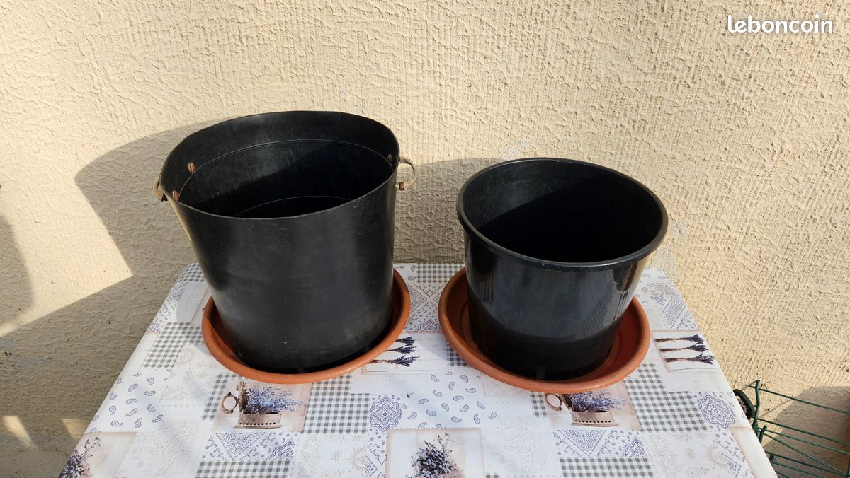 2 très grands pots et 2 soucoupes, Neufs …lot41 (image 2)