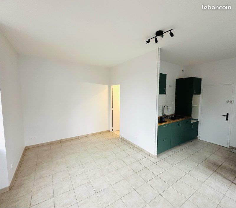 Appartement 1 pièce 28 m² · à Saint-Pair-sur-Mer · 28 m² · 420 €/mois