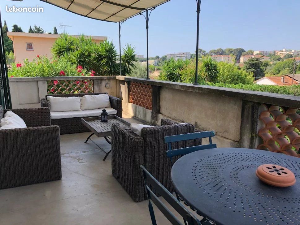Appartement 3 pièces 68 m² · à Antibes · 68 m² · 1 450 €