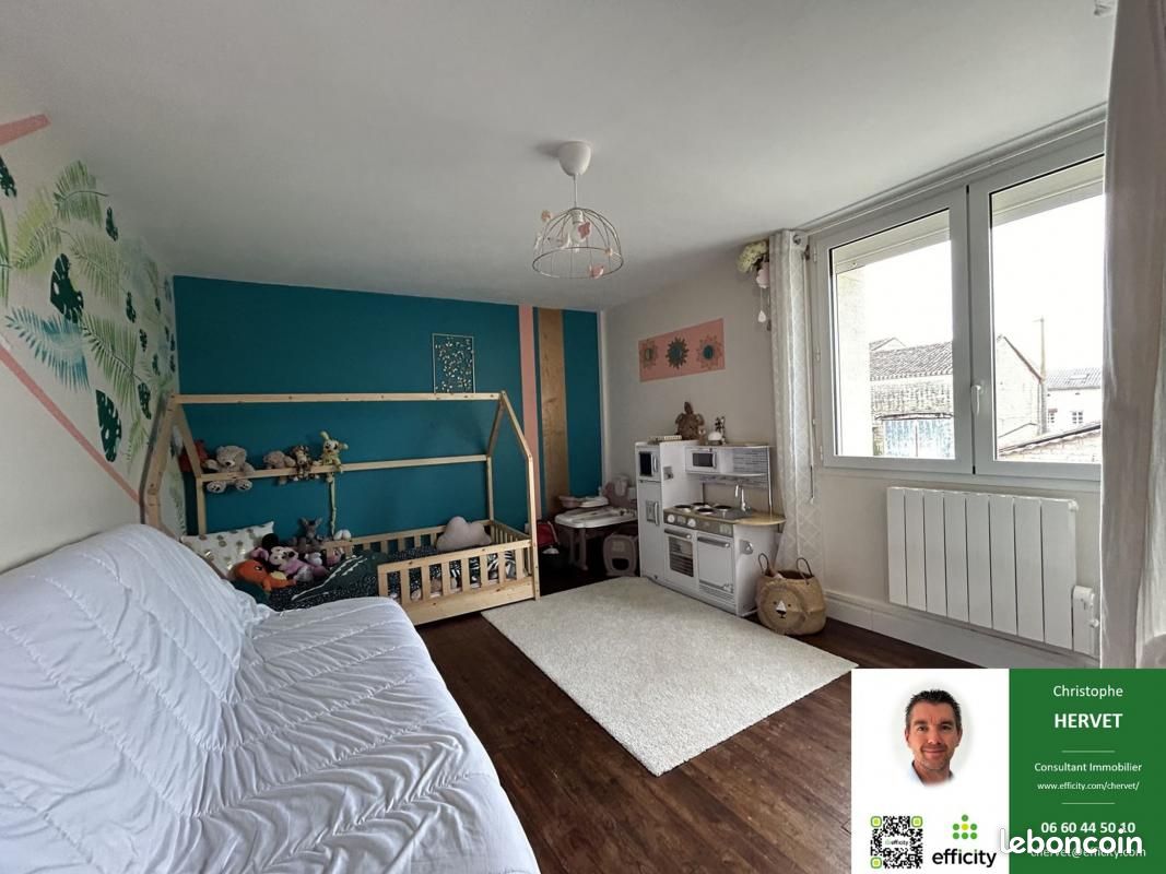 Maison 5 pièces 142 m² - Champniers 16430 (image principale 6)