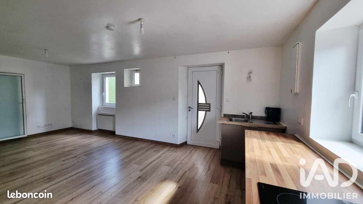 Maison 3 pièces 54 m² · à Saint-Julien-Puy-Lavèze · 54 m² · 66 000 €