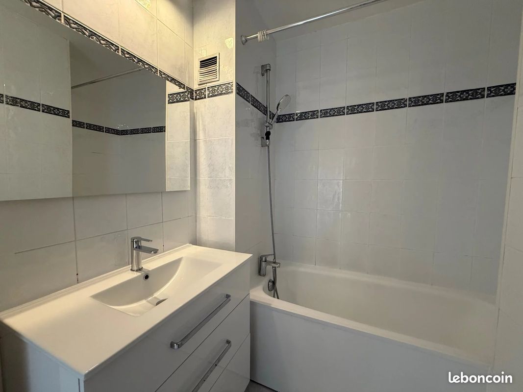 Appartement a louer chelles - 1 pièce(s) - 28 m2 - Surfyn