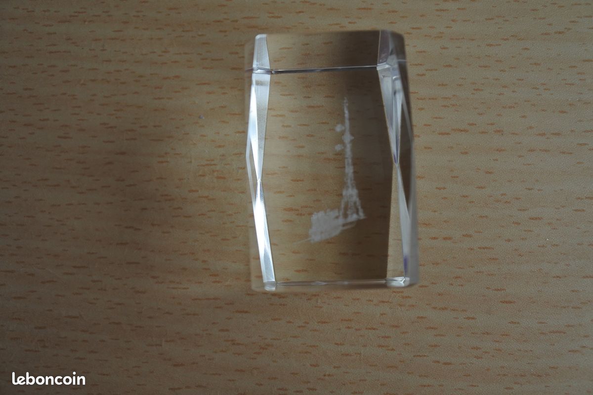 Tour Eiffel en cristal (image 4)