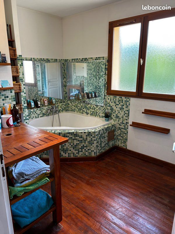 Maison individuelle 137m2 - 6 pièces - Plein centre-ville (image 11)