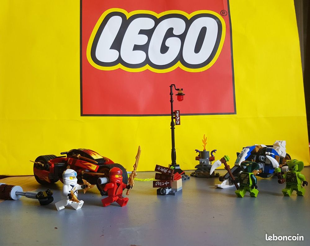 LEGO Kai's Blade Cycle Zane's Snowmobile 70667 Jeux Jouets