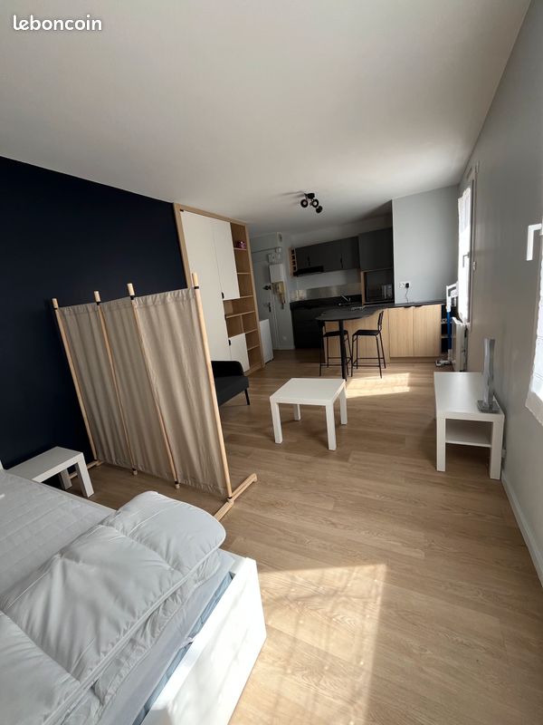 Appartement 1 pièce 28 m² · à Saint-Sébastien-sur-Loire · 28 m² · 625 €