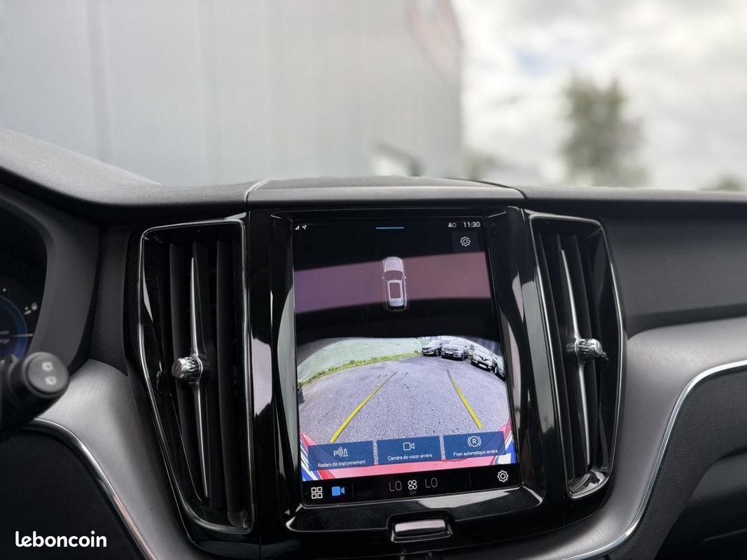 VOLVO XC60 T6 AWD PHEV 350 Plus Style Chrome avec T.O (image 13)